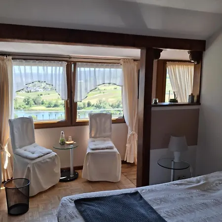 Πανσιόν Restaurant Wuerzig In 3*
